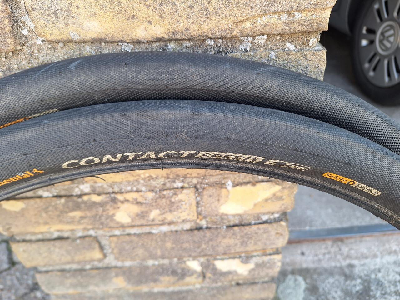 2x Continental Contact Speed met binnenband. 26 x 1.60 inch.