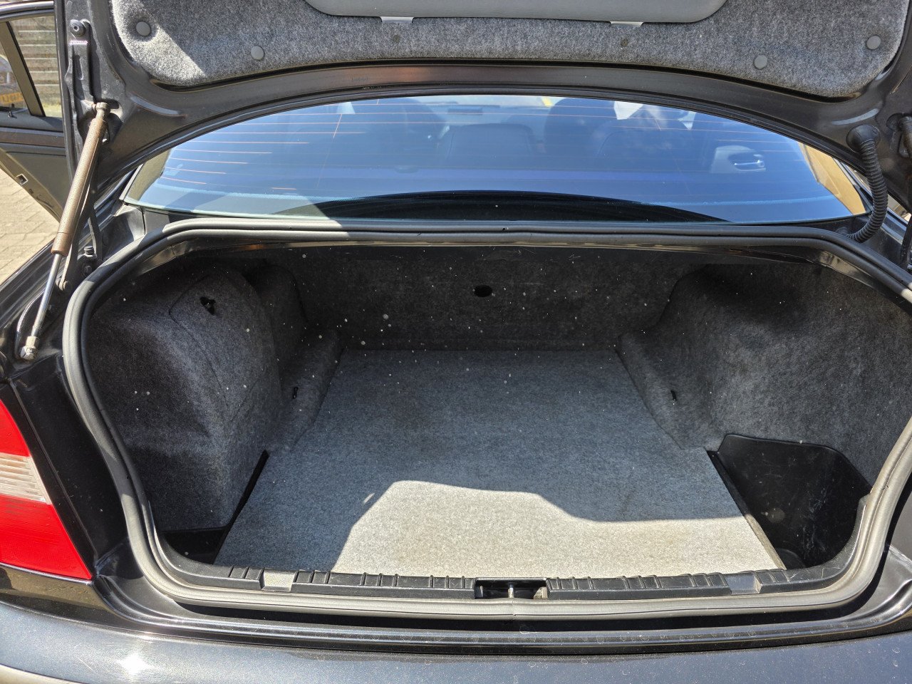 BMW 318i, E46, Automaat, Zwart
