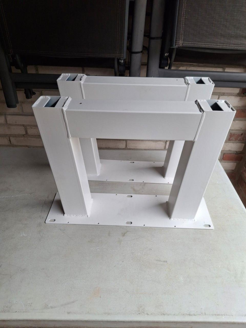 Te koop onderstellen Salontafels wit en zwart