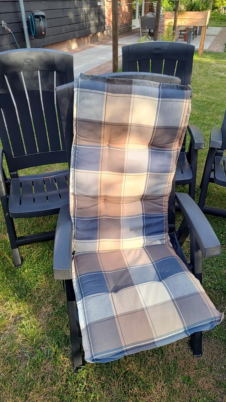 Gratis Tuinstoelen inc kussens