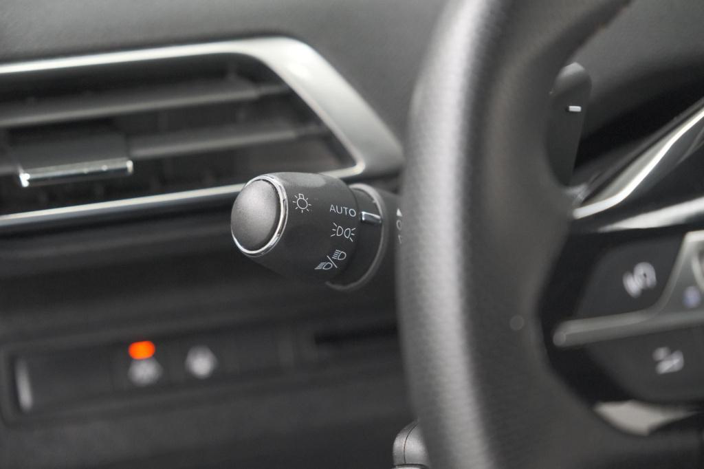 Peugeot 3008 puretech 130 eat8 gt | camera | adaptieve cruise control | alc