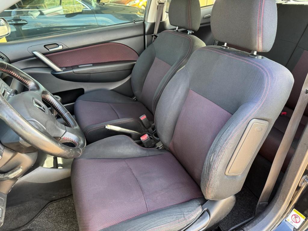 Honda Civic 1.4i bar sport