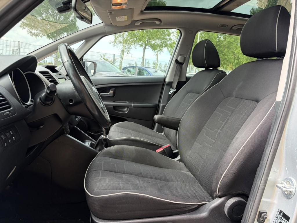 Kia Venga 1.6 cvvt executivel.