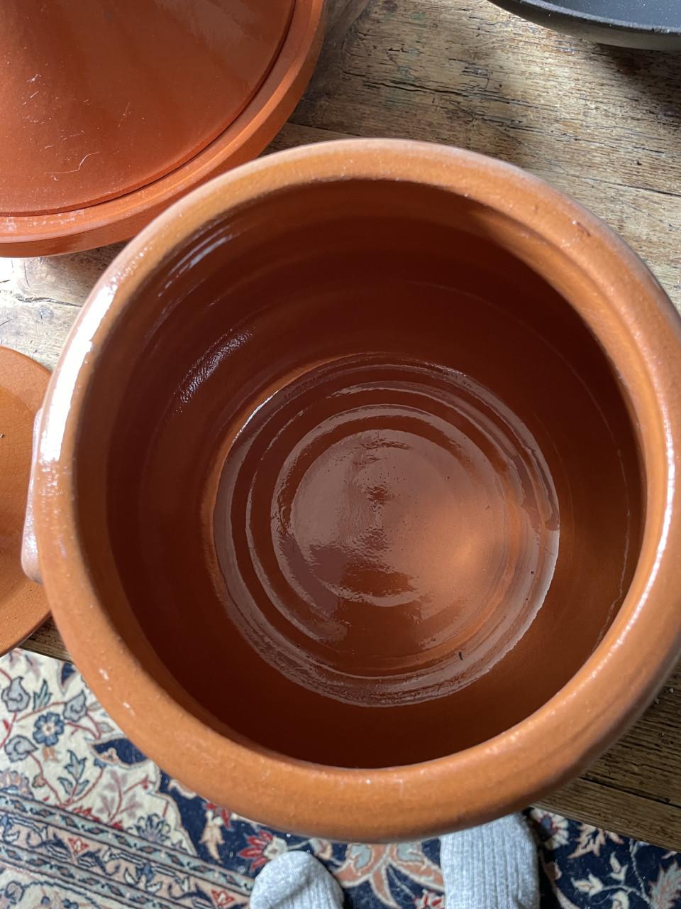 Terracotta crockpot