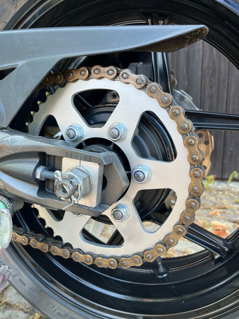Kawasaki Z750R 2011 ABS Metallic grijs