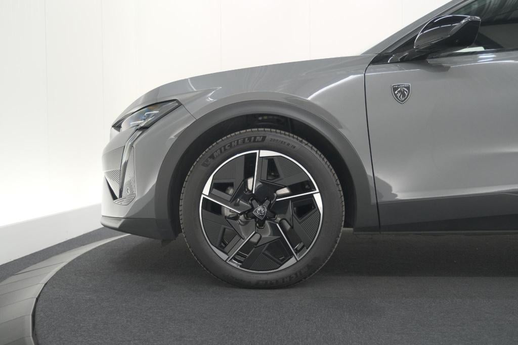 Peugeot 408 1.2 hybrid 136 e-dcs6 gt | 360 camera | elektrische kofferklep 