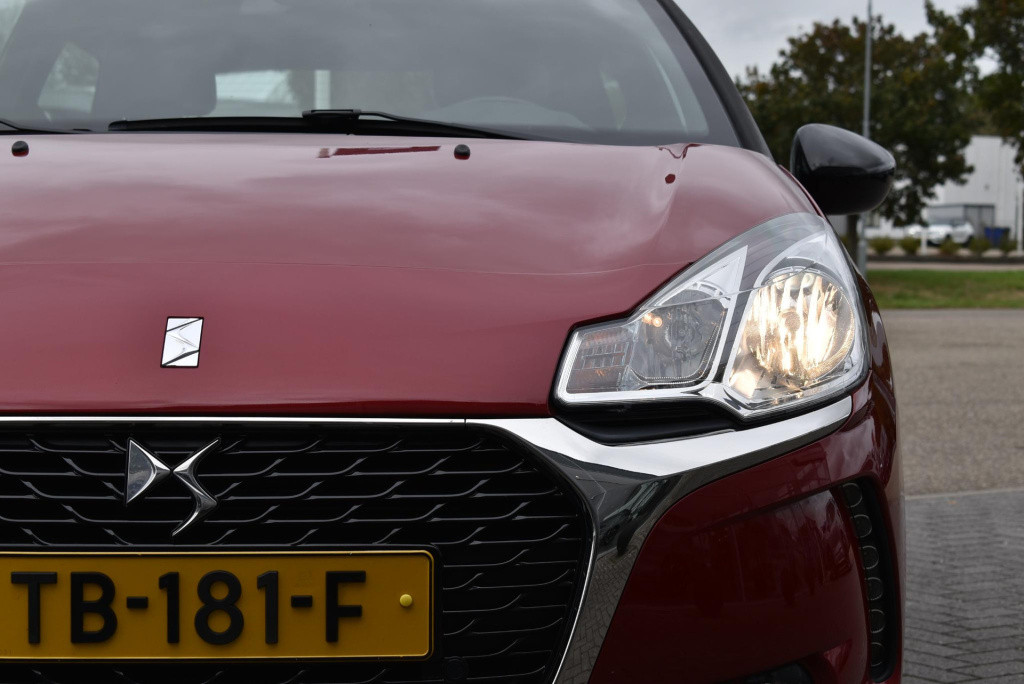 Ds Ds 3 1.2 puretech so chic | cruise control | climate control | navigatie