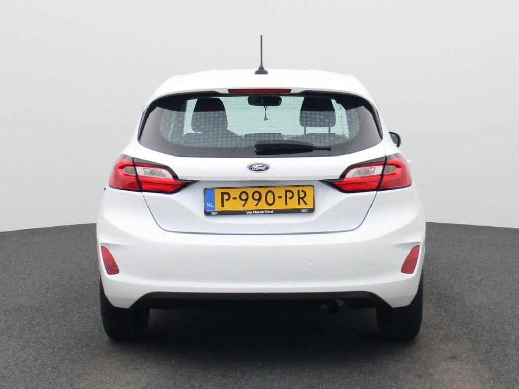 Ford Fiesta 1.0 ecoboost hybrid titanium