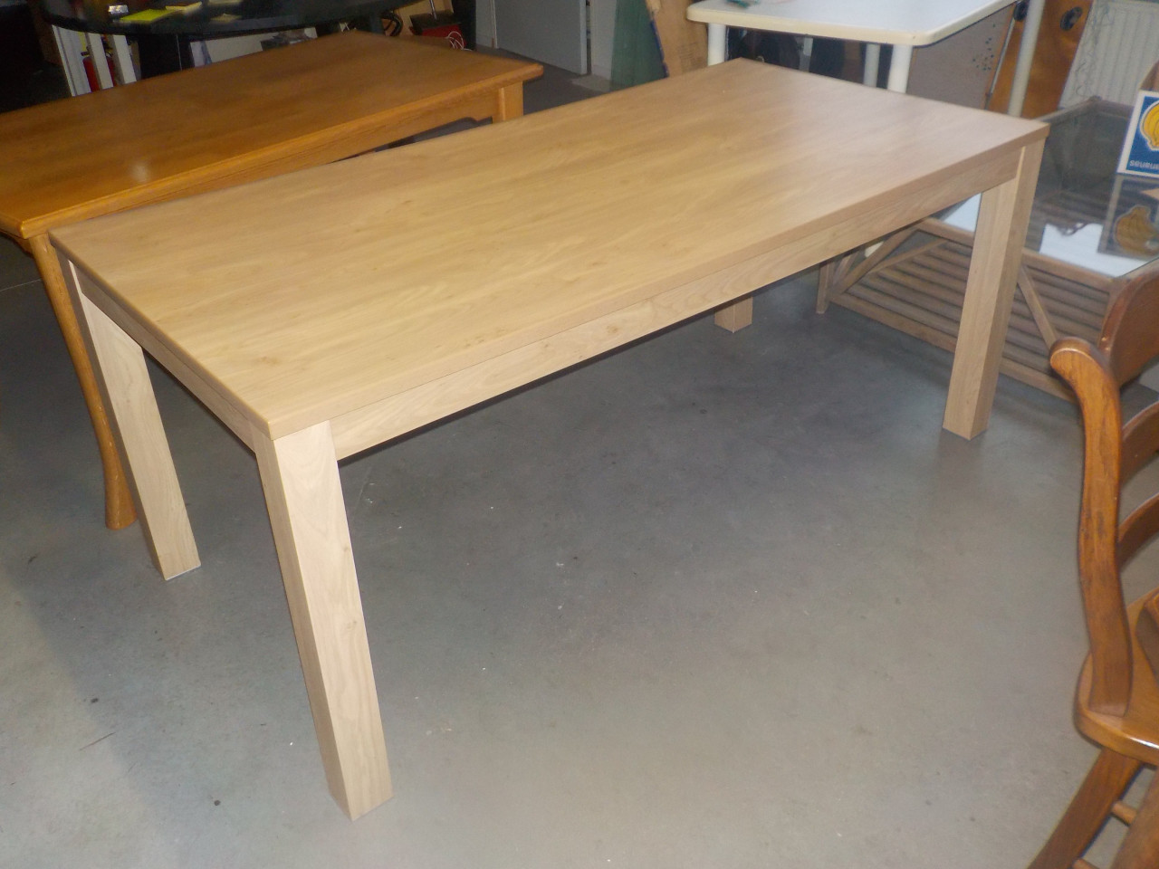 Mooie kwaliteit gebleekte tafel in vrijwel nieuw staat 180 x 80 cm