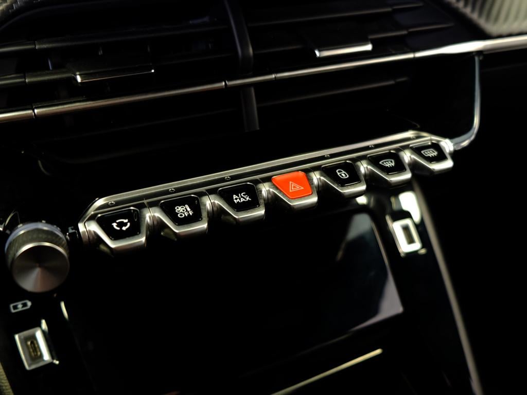 Peugeot 2008 1.2 pt 100 allure | bluetooth | apple carplay | android auto |