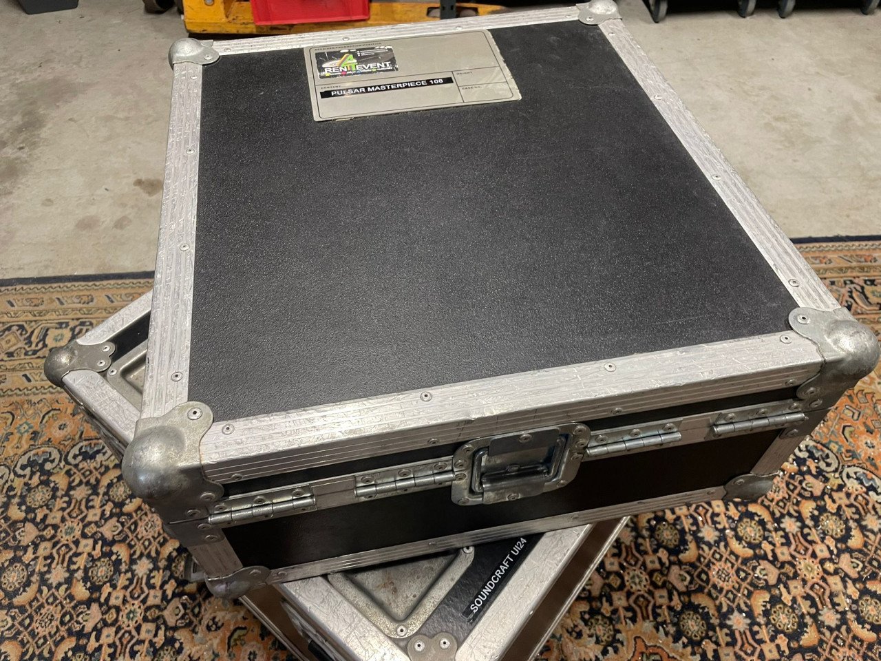 Professionele Flightcase / Koffer – AED Rental