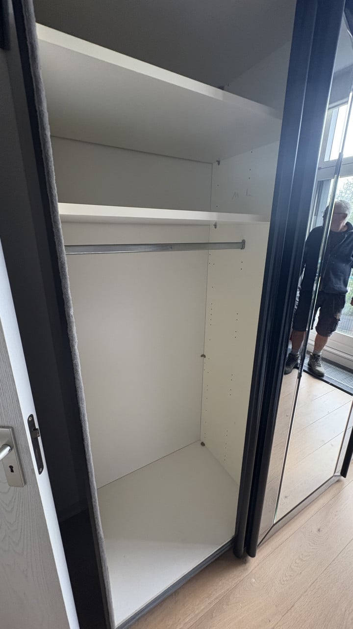 Kleding kast