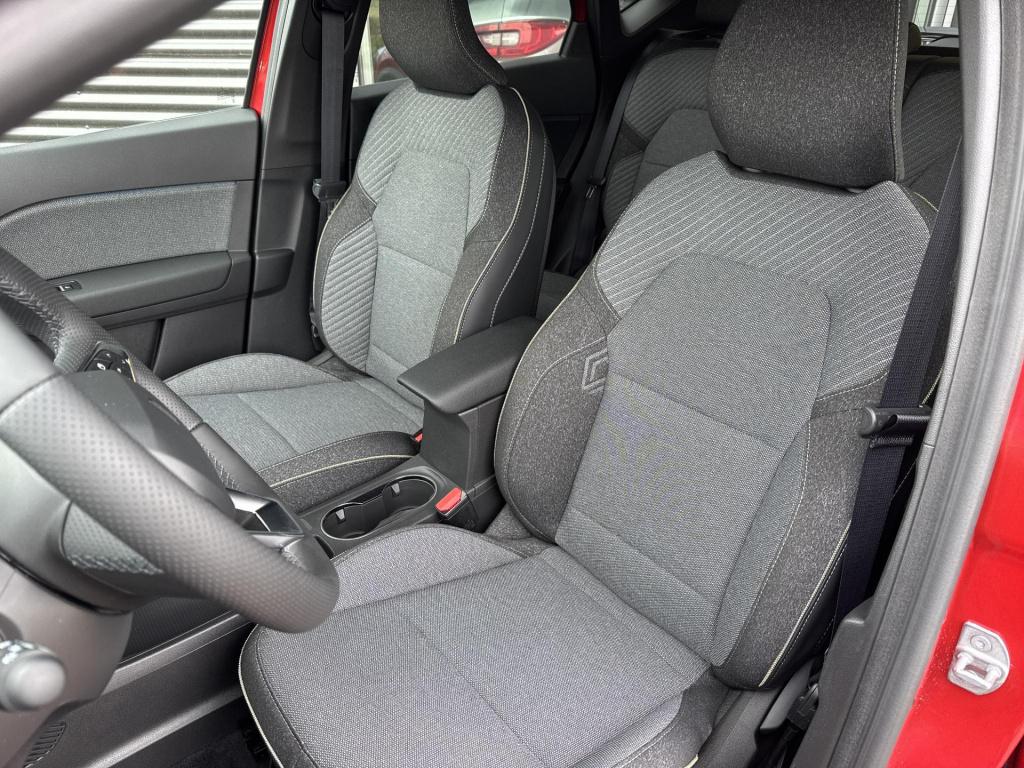 Renault Captur 1.8 e-tech full hybrid 160 techno