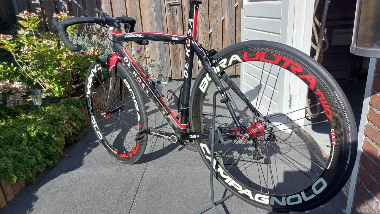 DE ROSA IDOL