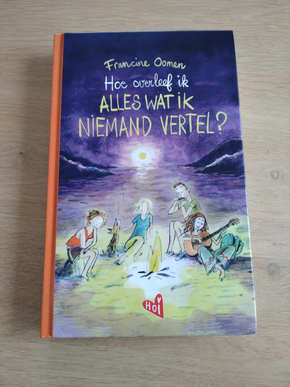 Boek, Hoe overleef ik alles wat ik niemand vertel.