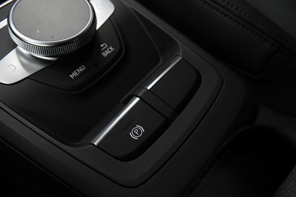 Audi Q2 35 tfsi s edition