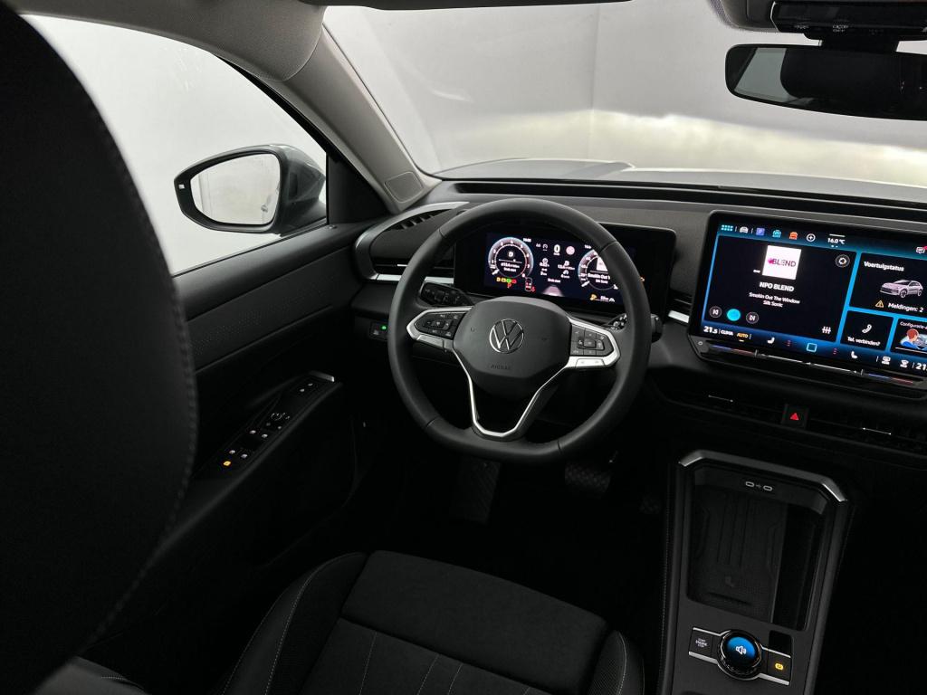 Volkswagen T-roc 1.5 etsi style first edition