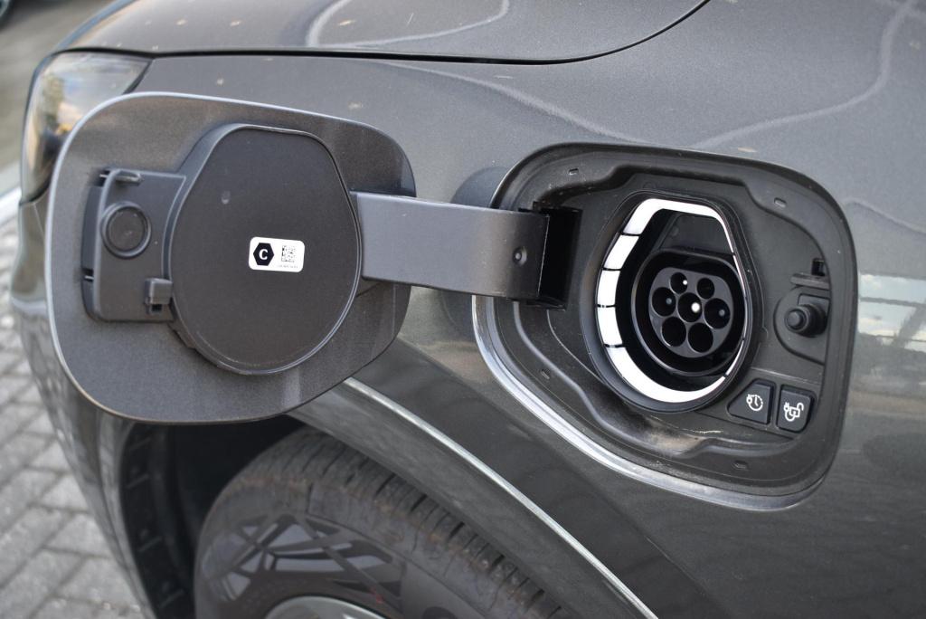 Ford Kuga 2.5 phev st-line x | climate control | adaptieve cruise control |