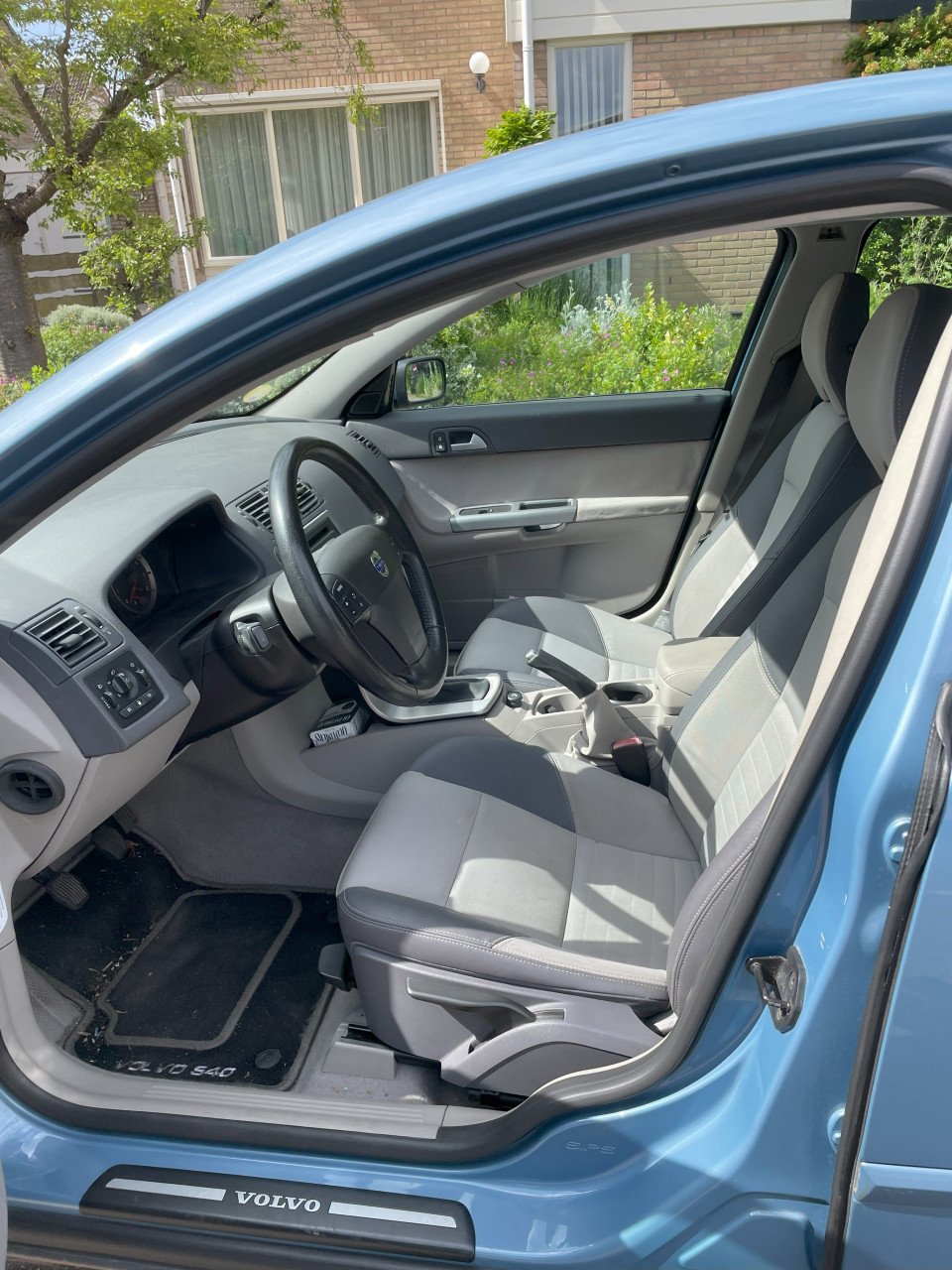 Volvo S40 (2004) | APK tm 03-2026 | nieuwe koppeling | nieuwe dakhemel