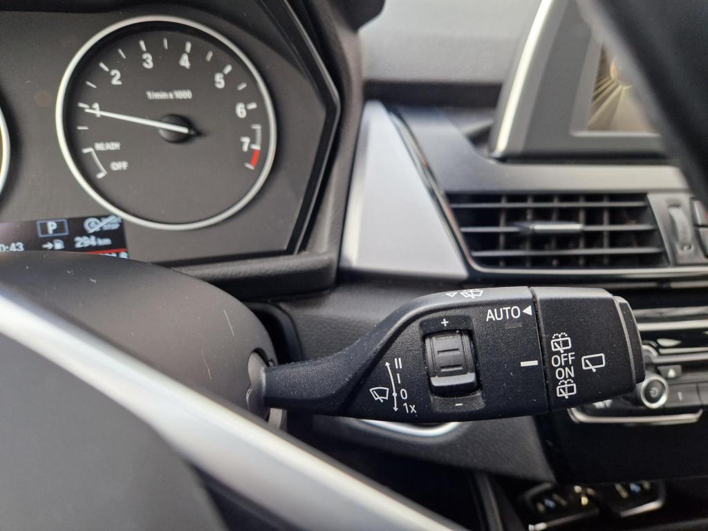 BMW 2-serie active tourer 218i essential