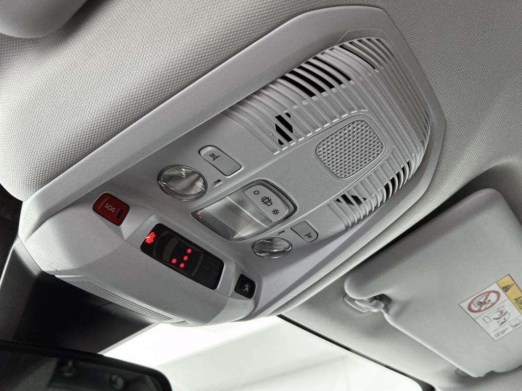 Peugeot 3008 130 pk blue lease premium | rijklaar | trekhaak