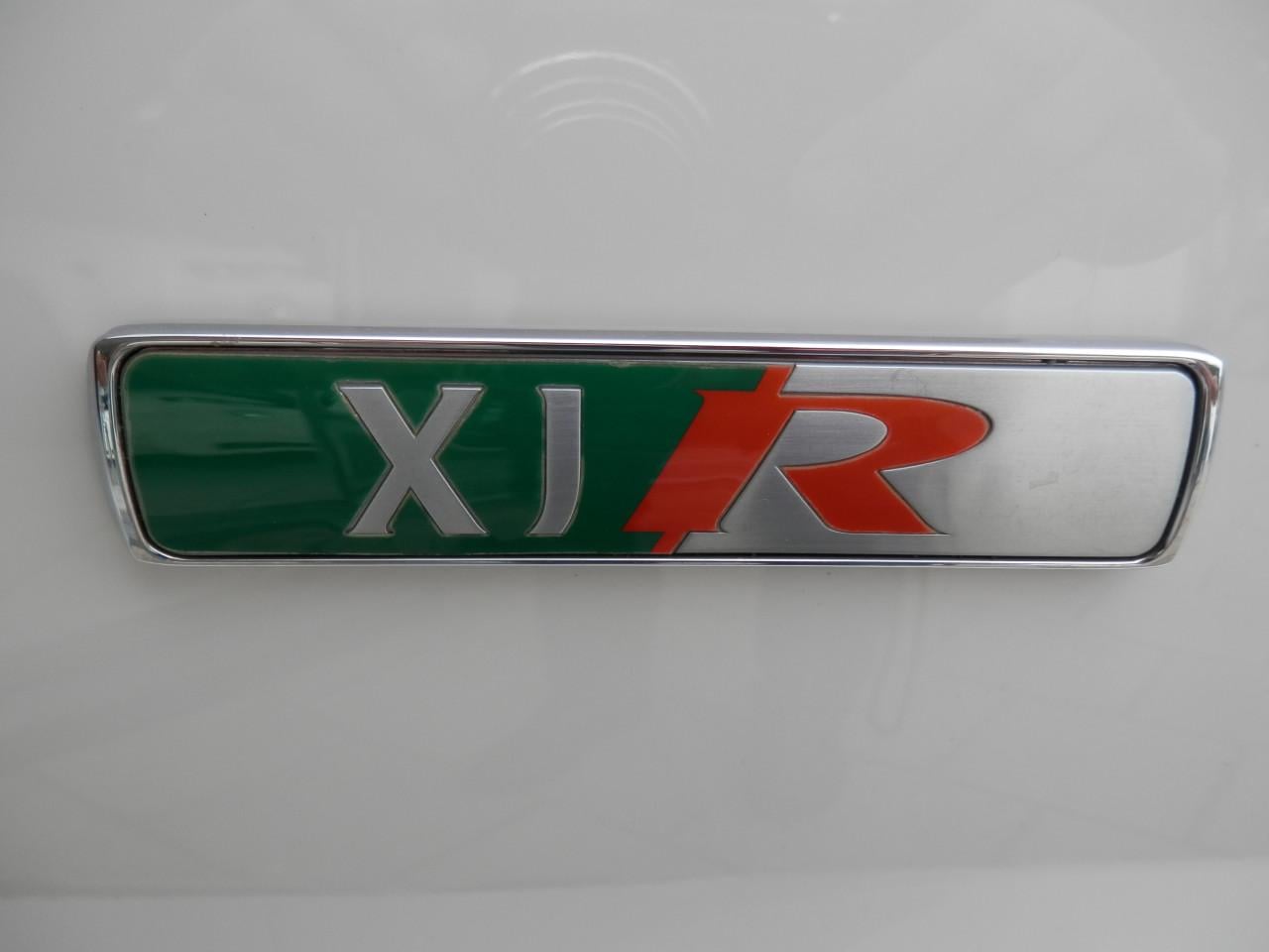 Auto Garant Biedt Aan: Jaguar XJR 4.2 S/C