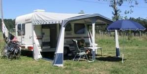 Te koop Beyerland caravan, 390-D sprinter LX (type 403b)