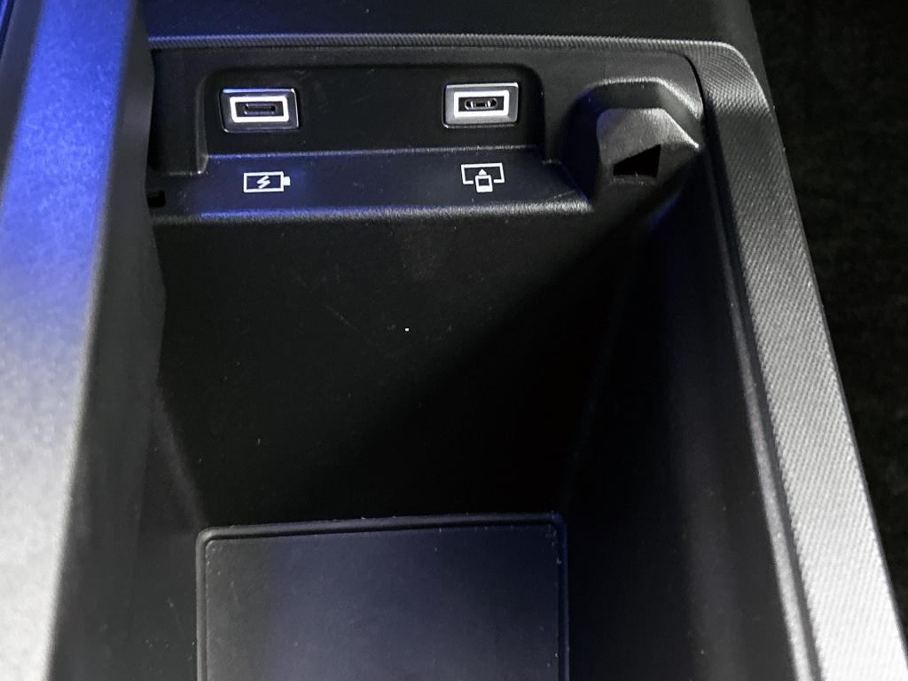 Peugeot 3008 hybrid 145 pk gt | rijklaar | elektrische kofferklep |