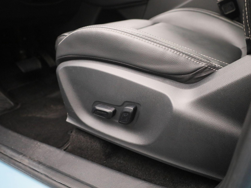 MG Zs-ev luxury 45 kwh | automaat | panoramadak | lederen bekleding | achte