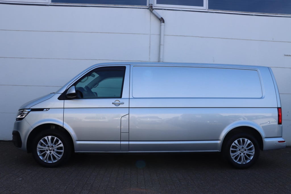 Volkswagen Transporter 2.0 tdi l2h3 30 bulli 150pk dsg7