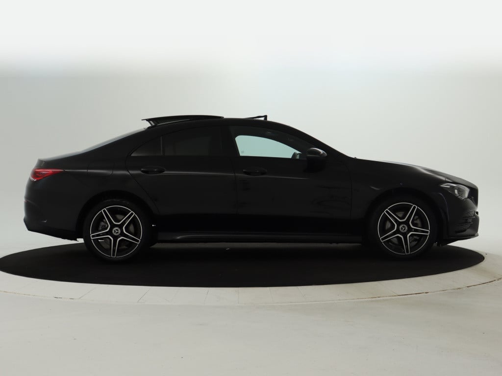 Mercedes-Benz Cla 250 e amg plug-in hybride | amg line | night pakket | pan