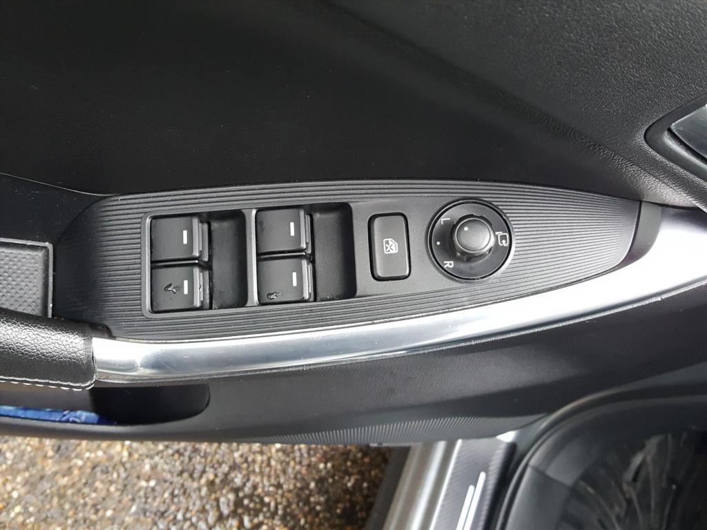 Mazda Cx-5 2.0 skyactiv-g 165pk 2wd limited edition trekhaak met 1800 kg tr