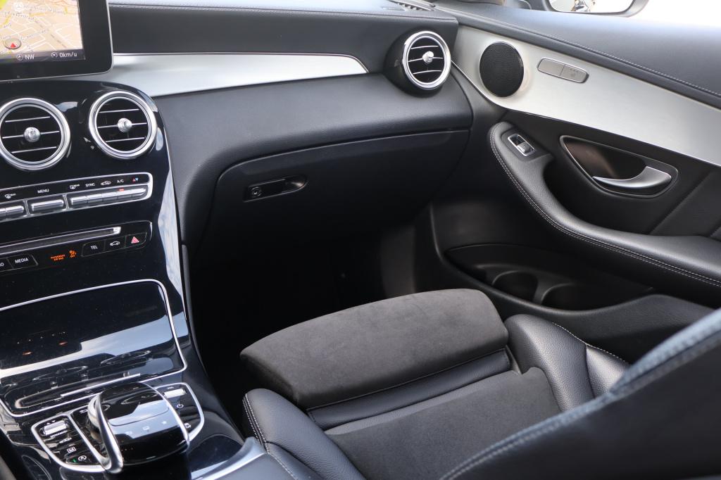 Mercedes-Benz Glc 250 4matic amg l luchtvering airmatic l camera l led high