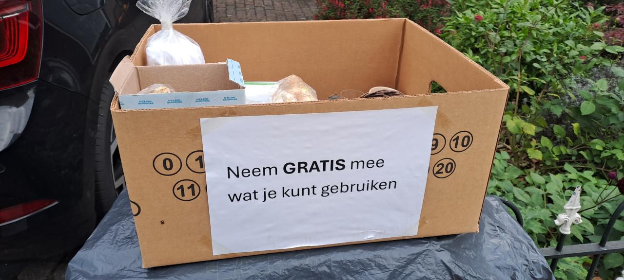 Neem gratis mee