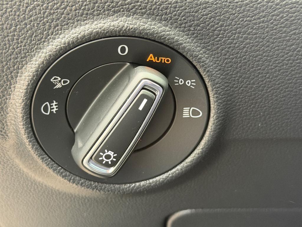 Volkswagen T-roc 1.5 tsi 150pk dsg style | dode hoek | camera | keyless | e