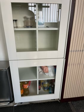 Verrijdbare kast