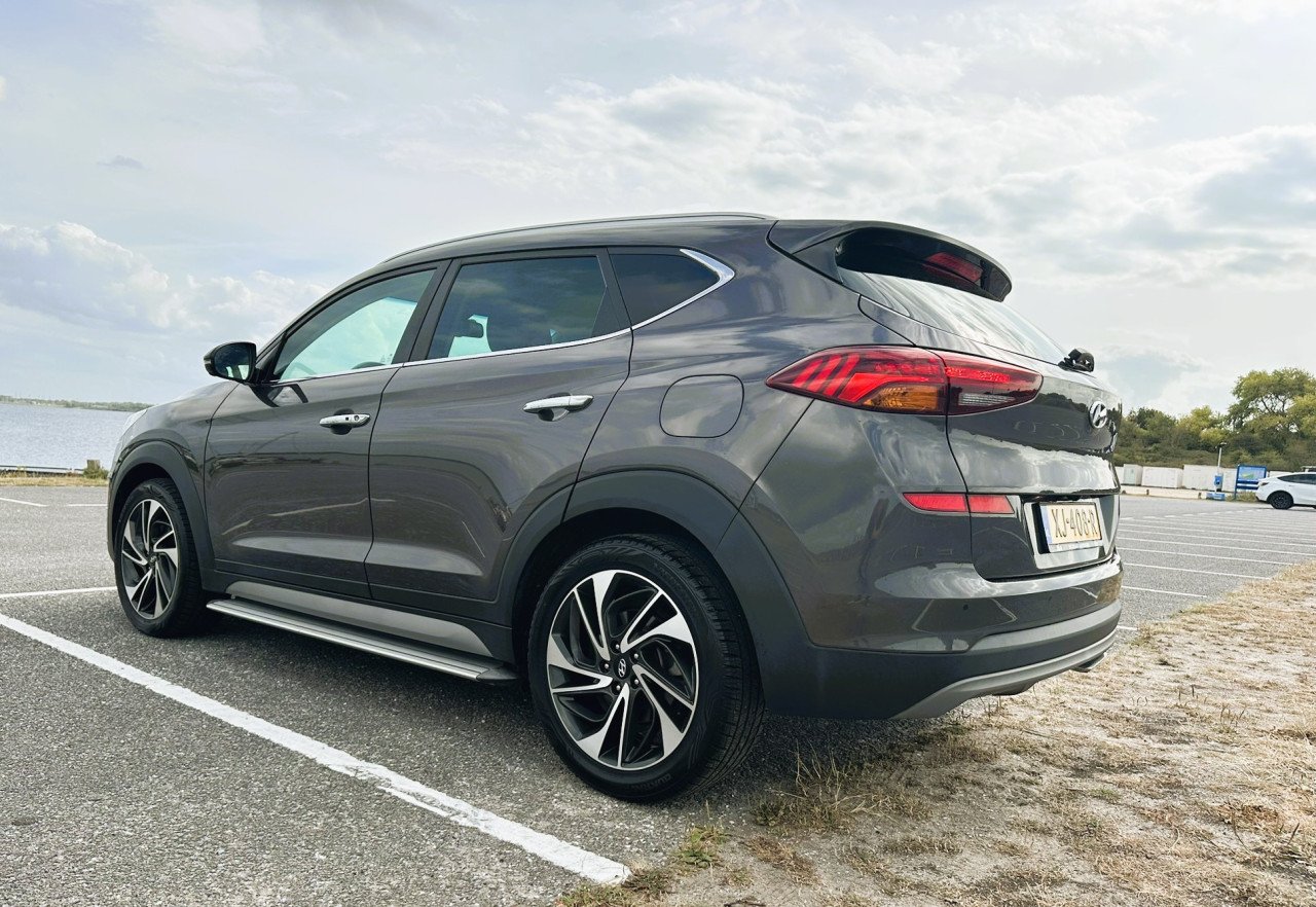 🚘 HYUNDAI Tucson 1.6 T-GDI Premium – Luxe SUV met alles erop en eraan!