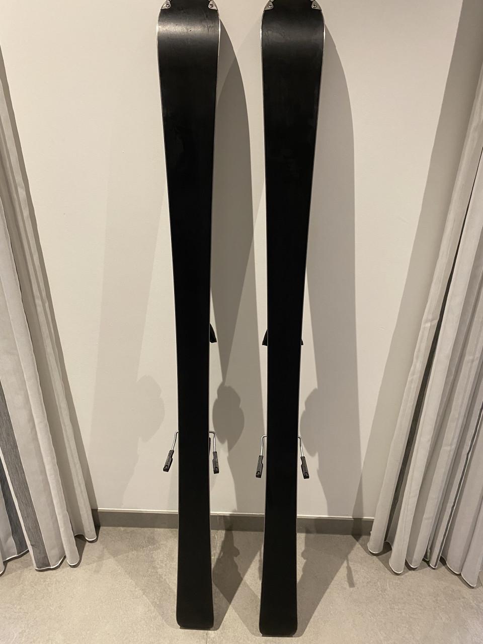 Technopro ski’s 154cm