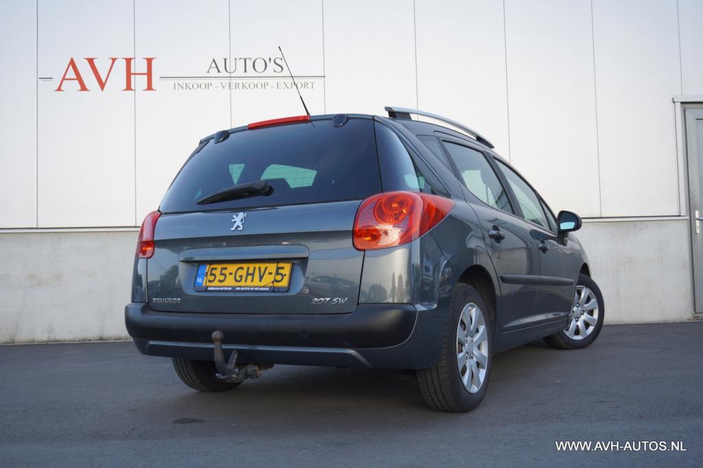 Peugeot 207 sw 1.4 vti xs