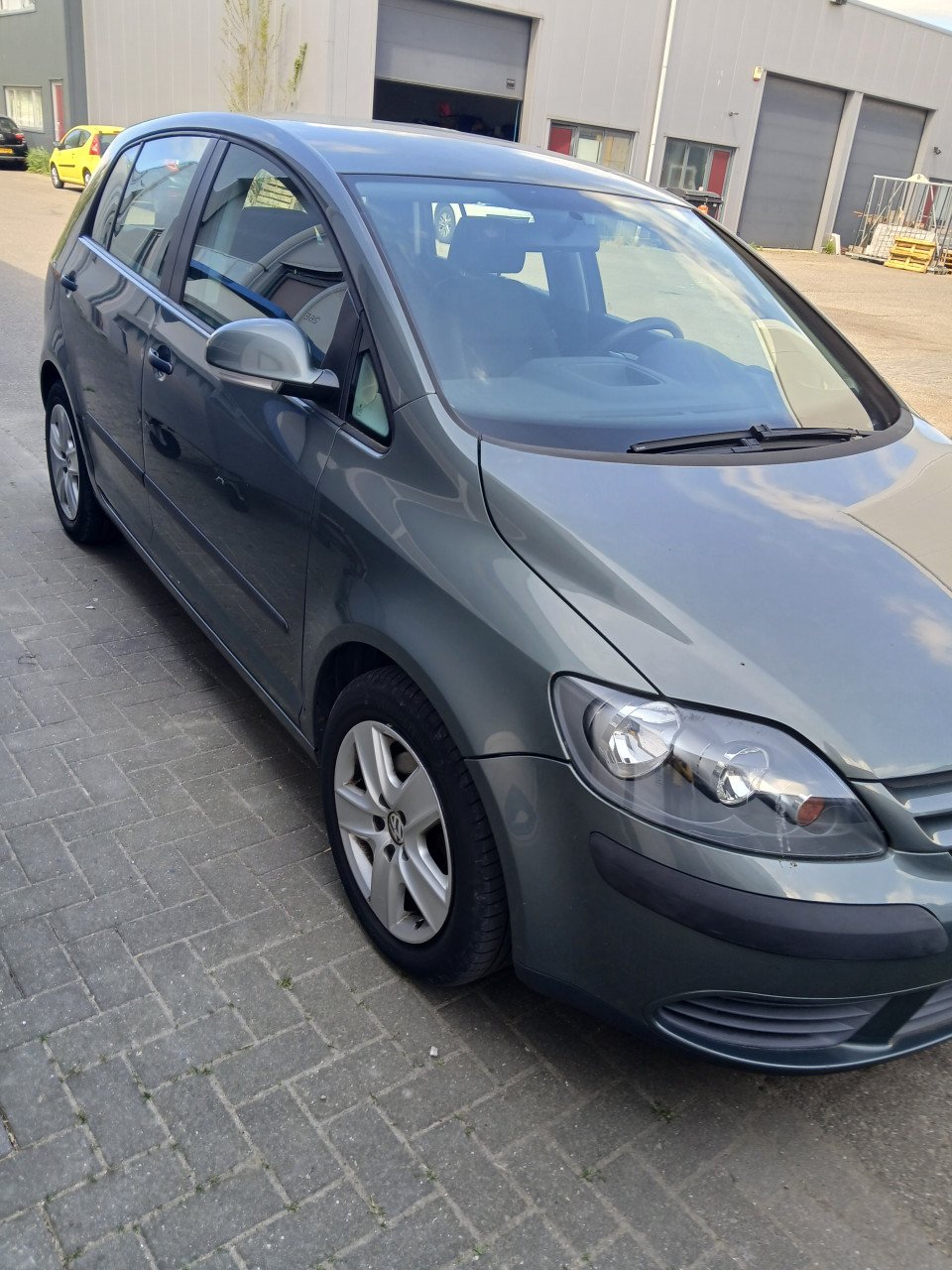 VW Golf Plus 1.6 FSI-2006-5drs-km.182345-Airco-stuurbekr-tr.hk-lm velg5200,