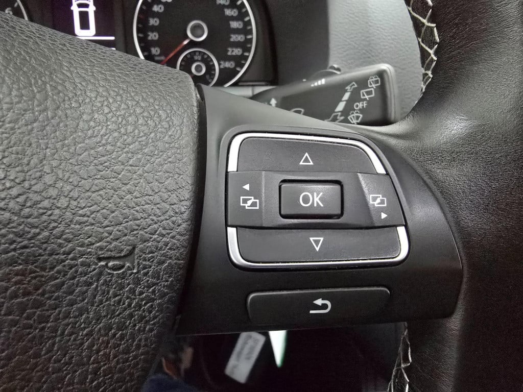 Volkswagen Touran occasion 1.4 tsi 5 persoons met panoramadak en grote koff