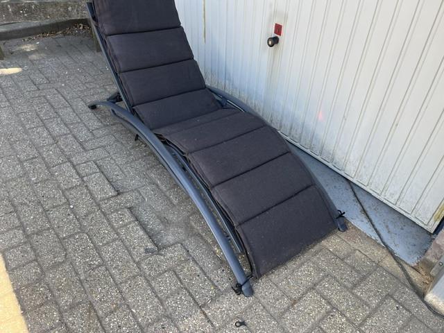 Ligstoel van aluminium