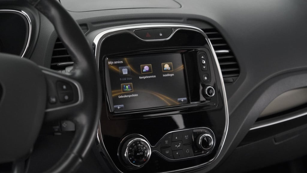 Renault Captur tce 120 dynamique | trekhaak | camera | r-link navigatie | p