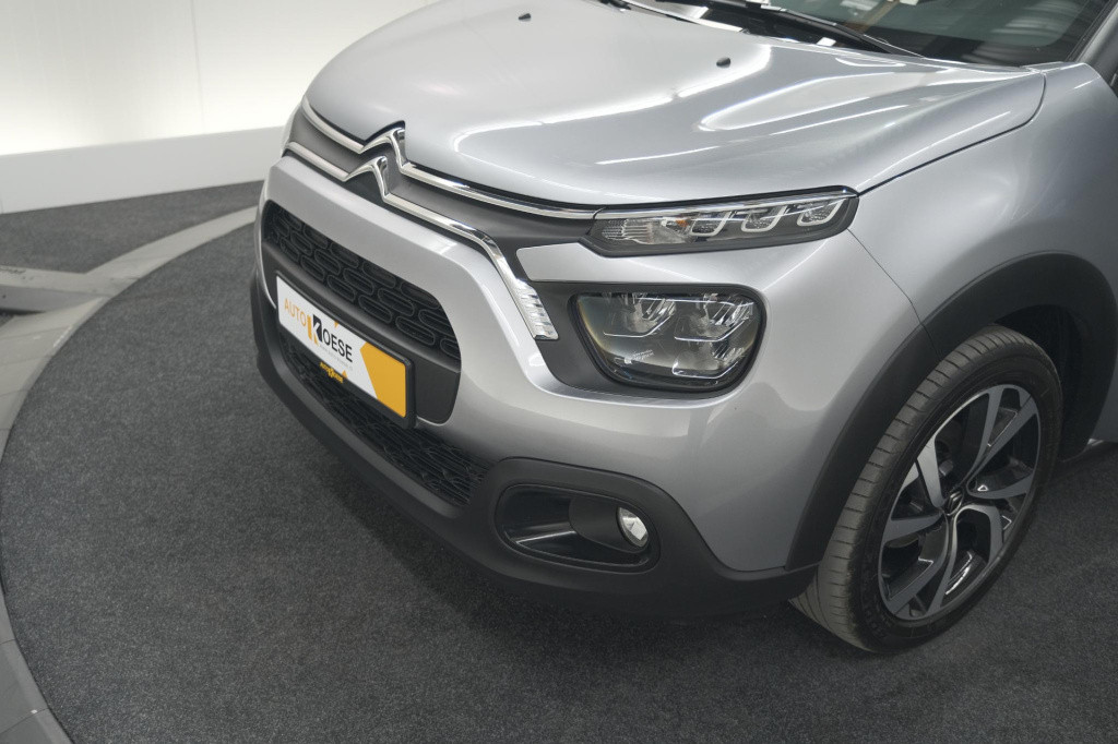 Citroen C3 puretech 110 shine | camera | navigatie | apple carplay | parkee