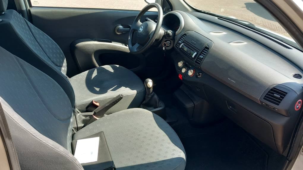Nissan Micra  1.0 Basis 3drs bj:2004 141.000km i.z.g.st