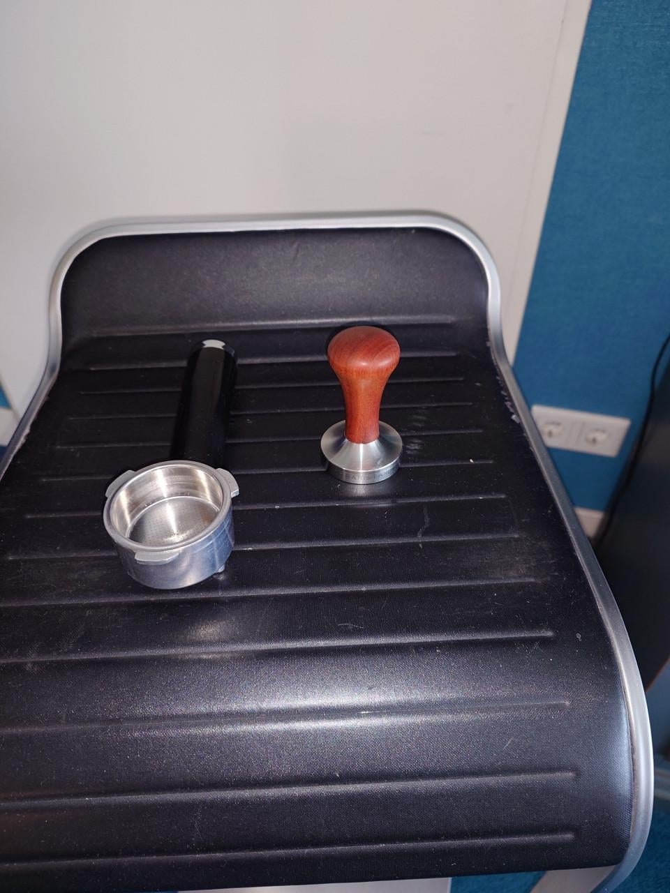 Koffie espresso + cappuccino apparaat en koffiemolen, complete set