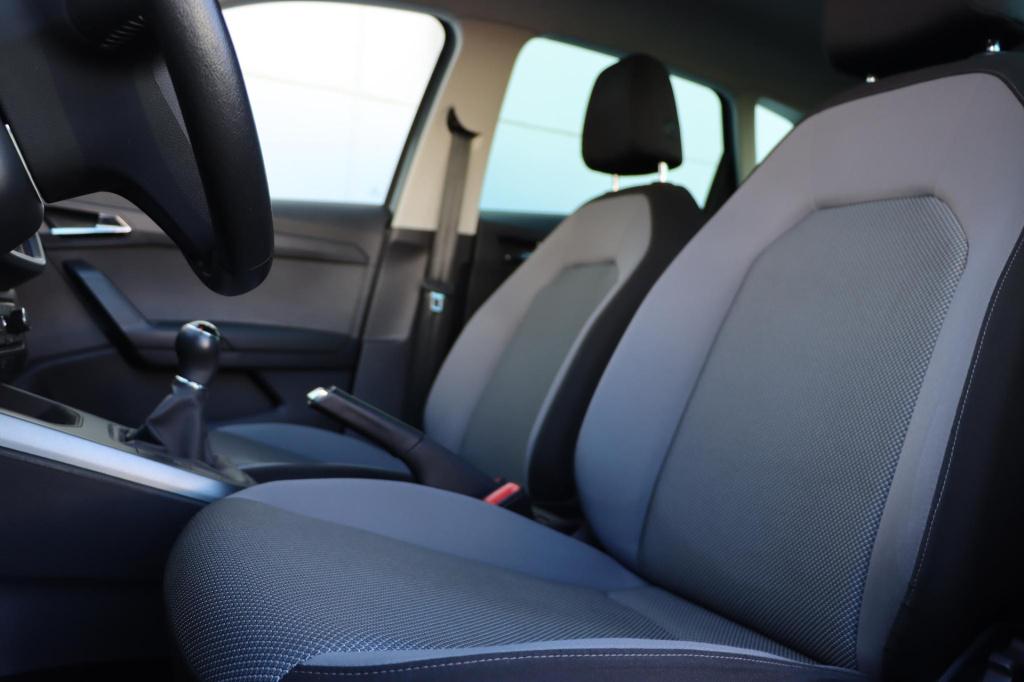 Seat Arona 1.0 tsi xcellence business intense 115pk