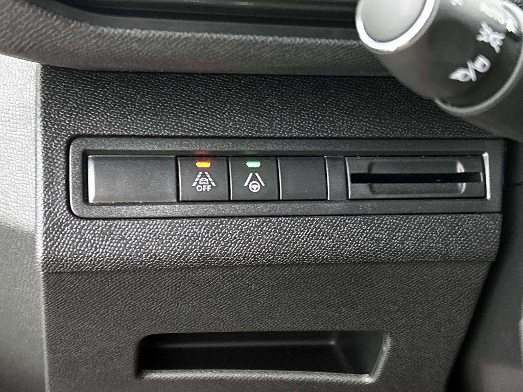 Peugeot 3008 hybrid 145 pk automaat gt | rijklaar | stoelverwarming | adapt