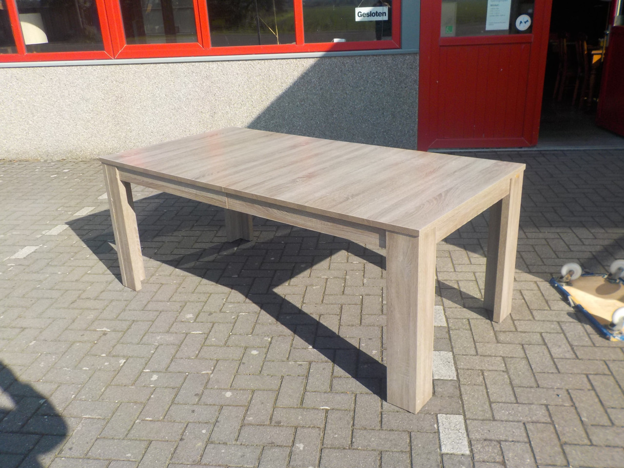 Stevige verlengbare eettafel 240 x 95 cm