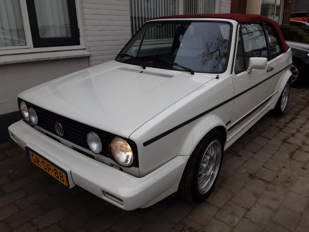 Volkswagen Golf 1.8